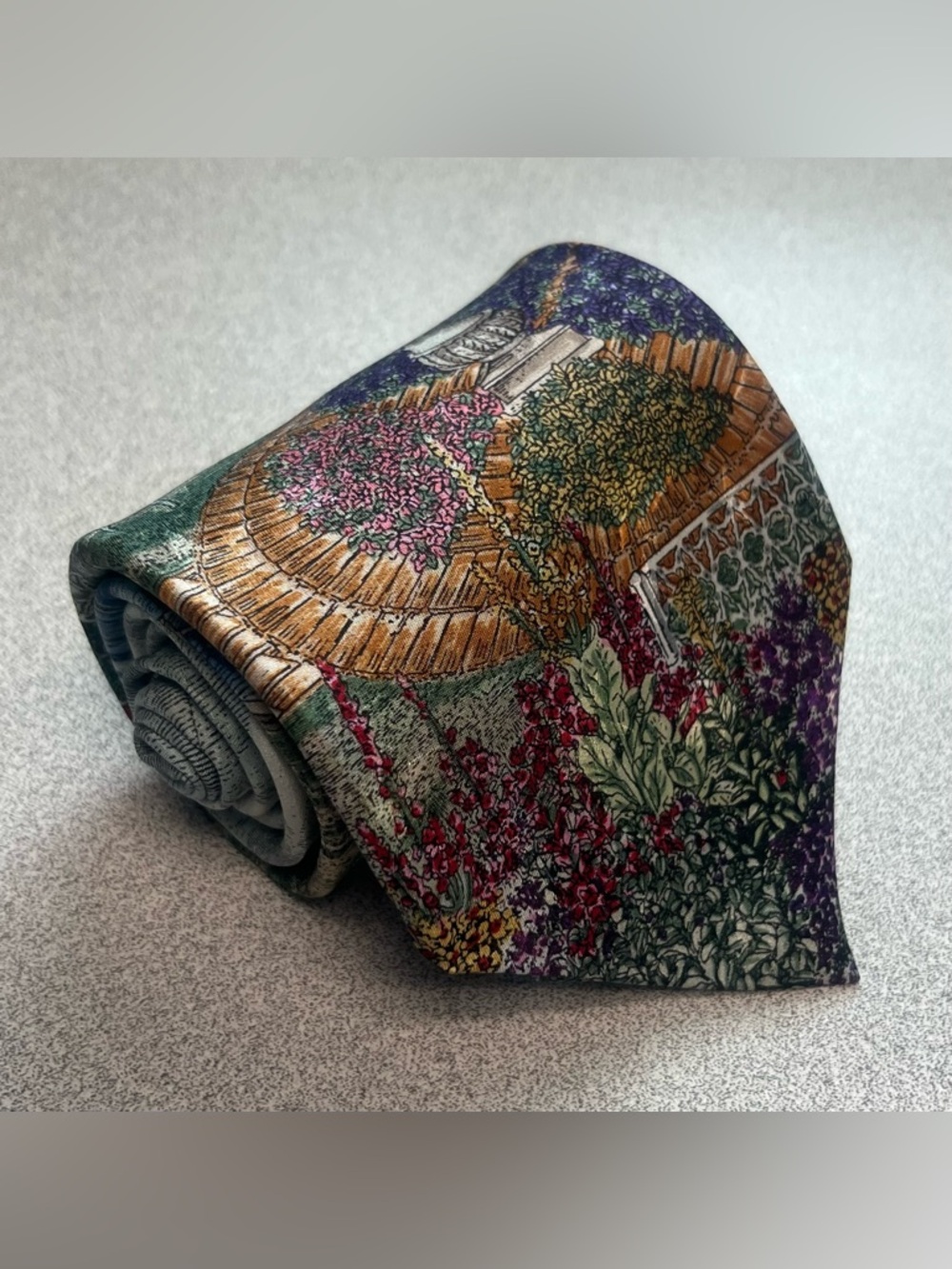 Vintage Tango by Max Raab Tie Americana Series "Garden By The Sea" 100% Silk